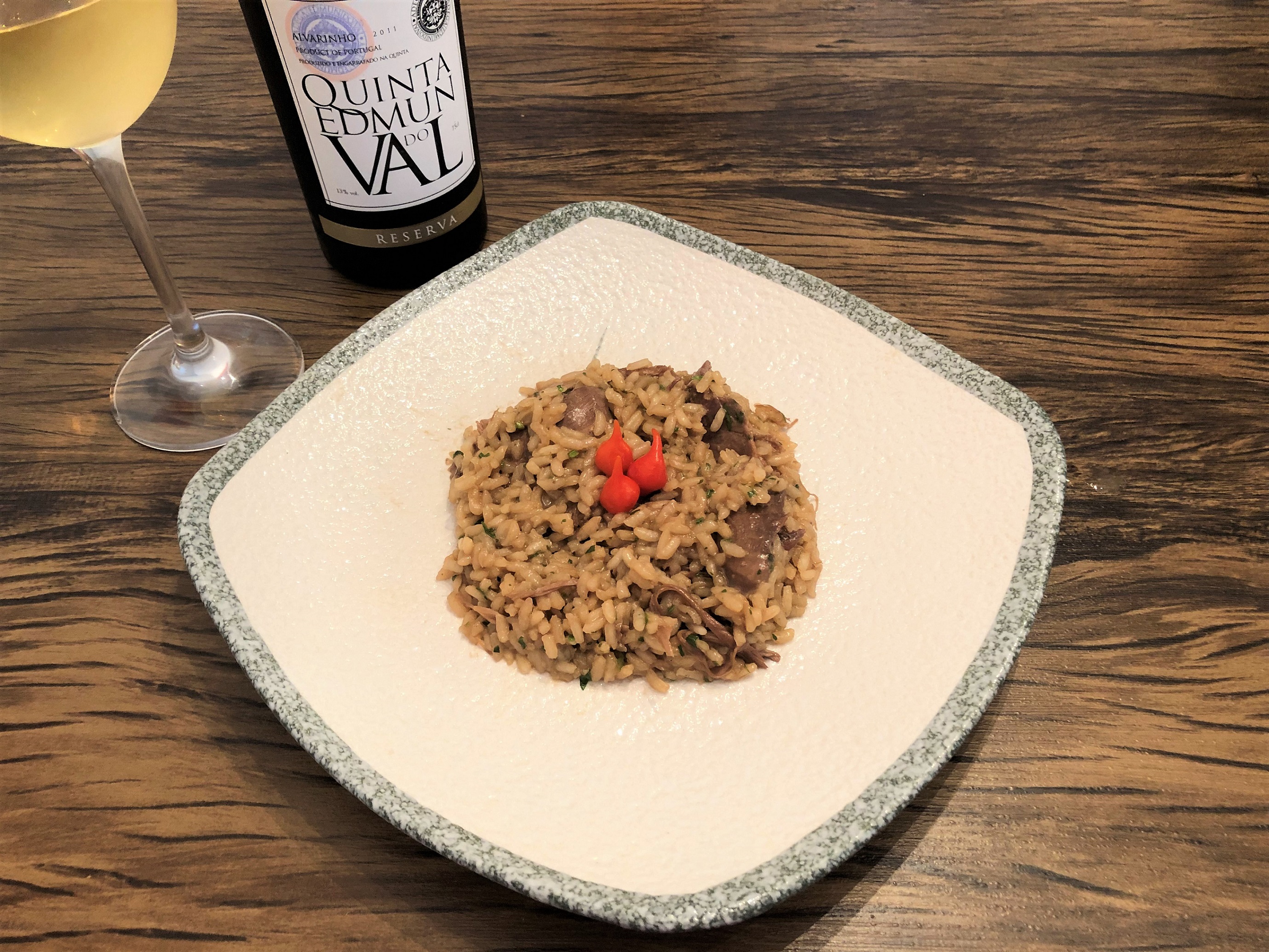 Harmonização vinho verde branco arroz de pato