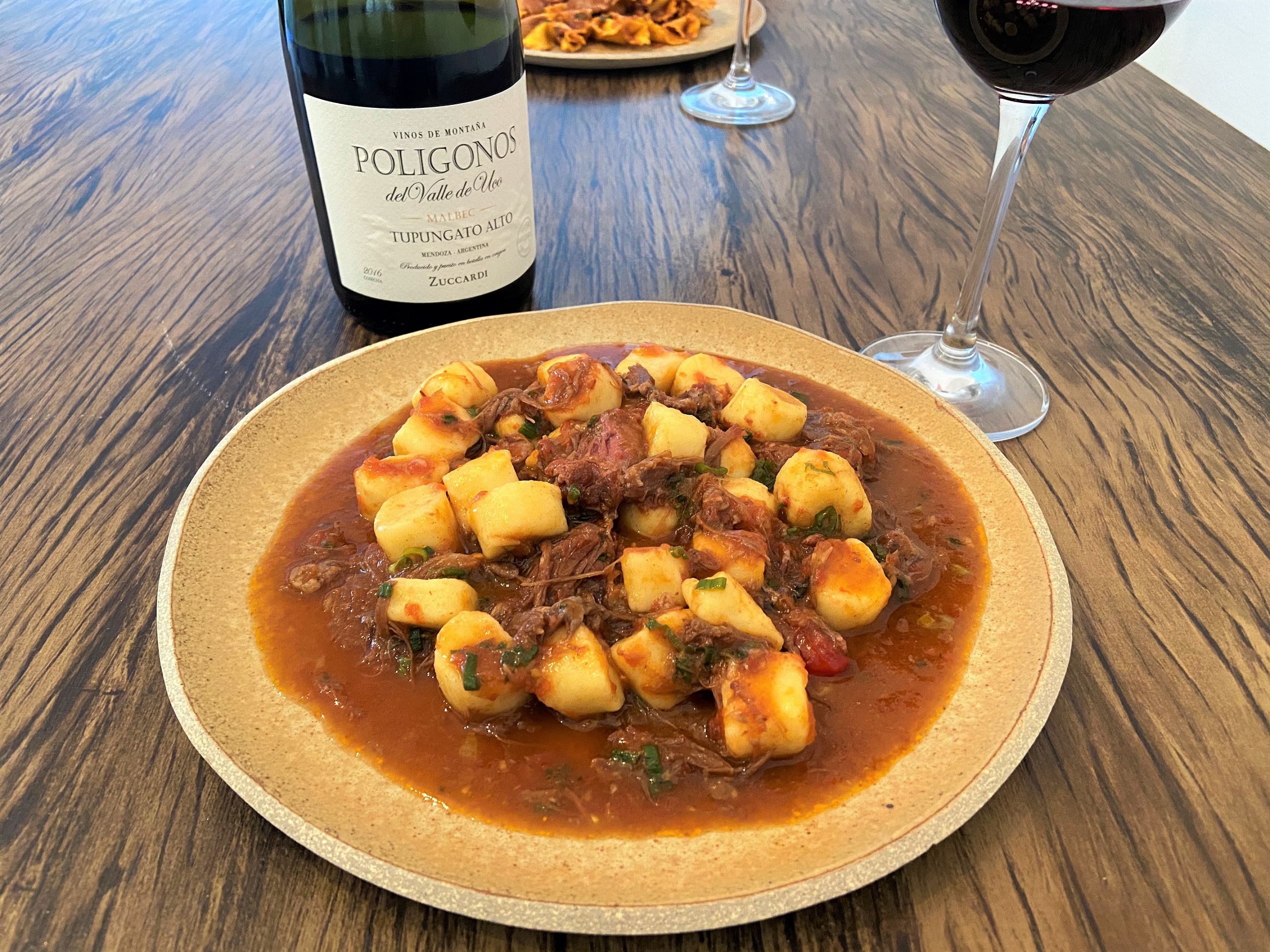 Vinho tinto ragu